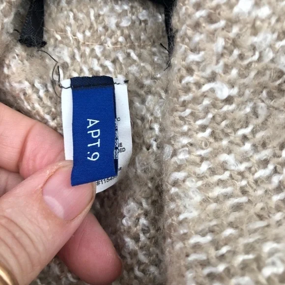 Apt 9 Women’s cape Tan and brown size medium - Picture 3 of 9